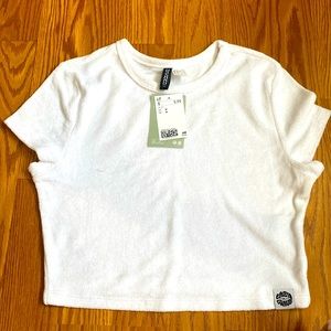 Brand New with Tags white Divided by H&M Terry cloth cropped top sz M